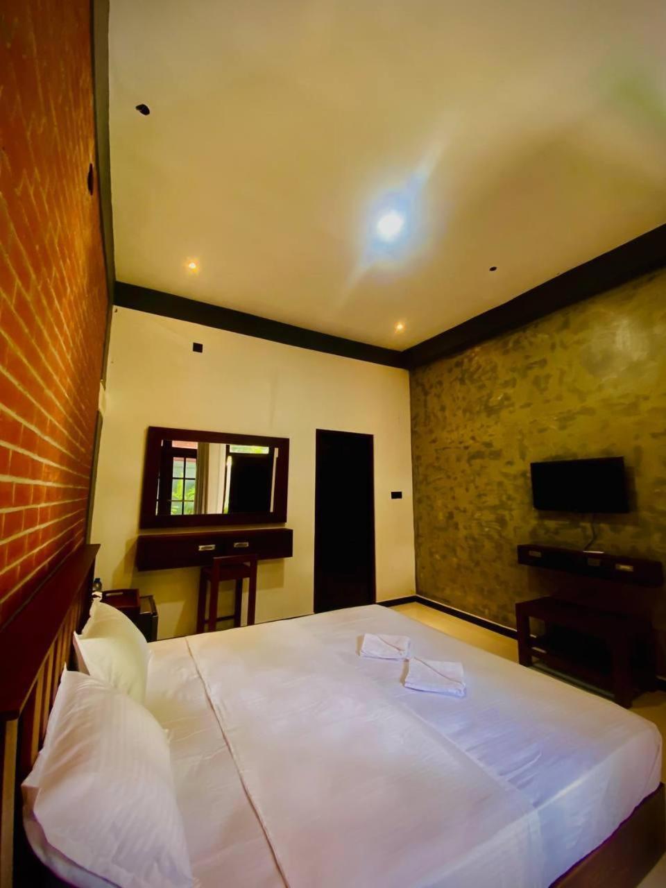 Hotel Coffee House Dambulla Extérieur photo